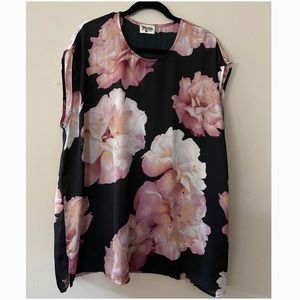 SMYM Floral Tunic